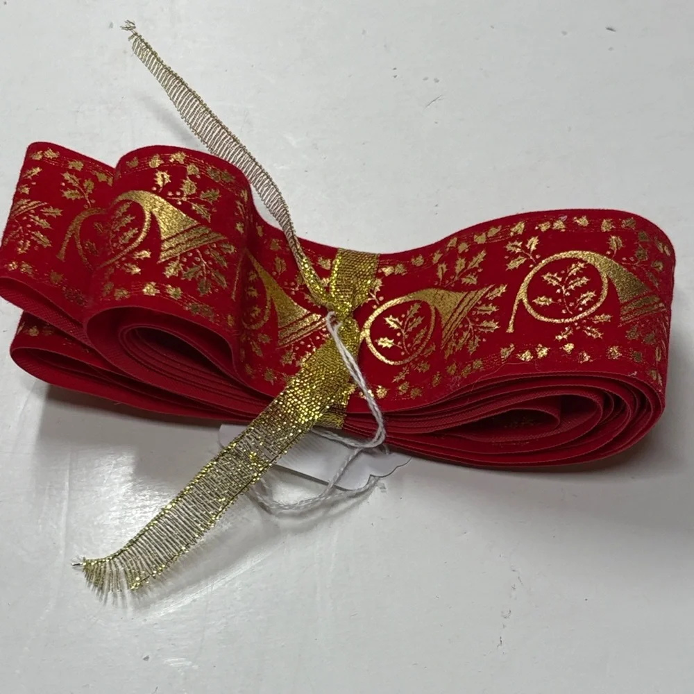 Elegant Vintage Christmas Holiday Ribbons